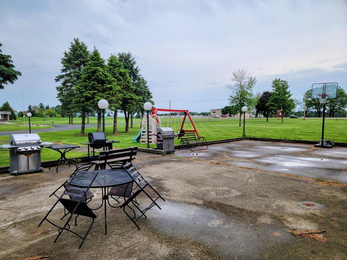 普雷里德萨克太空美景汽车旅馆 Prairie Du Sac 外观 照片